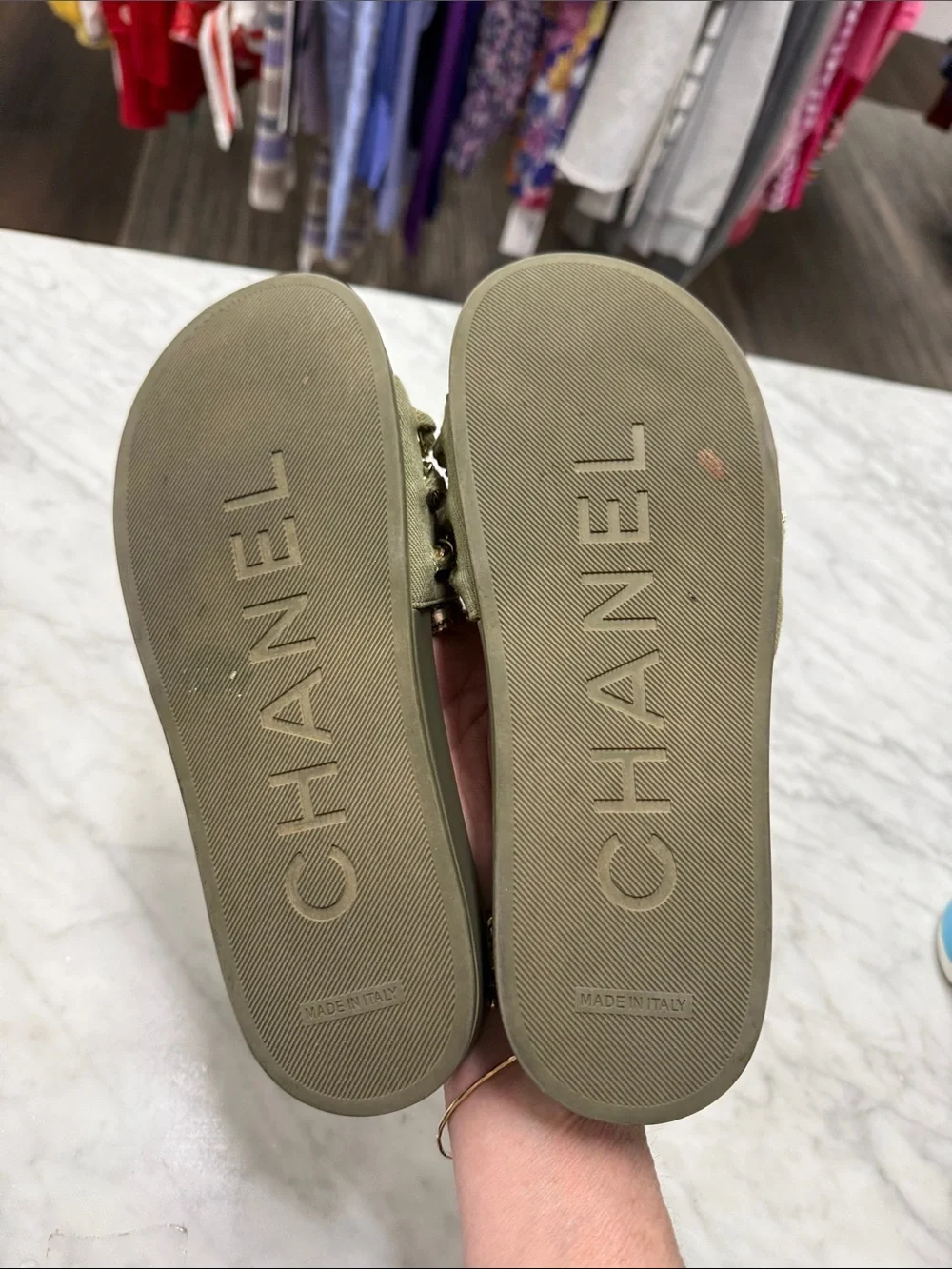 Chanel Green Interlocking CC Logo Canvas Slides size 38 - Picture 11 of 12